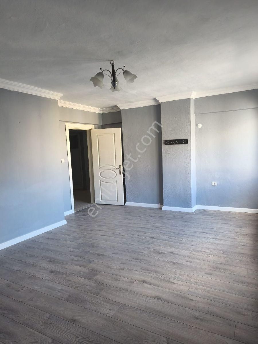 Çerkezköy Gop Merkez Ptt Yanında Daire 250m2 Teras Kat 3+1 - Görsel 17