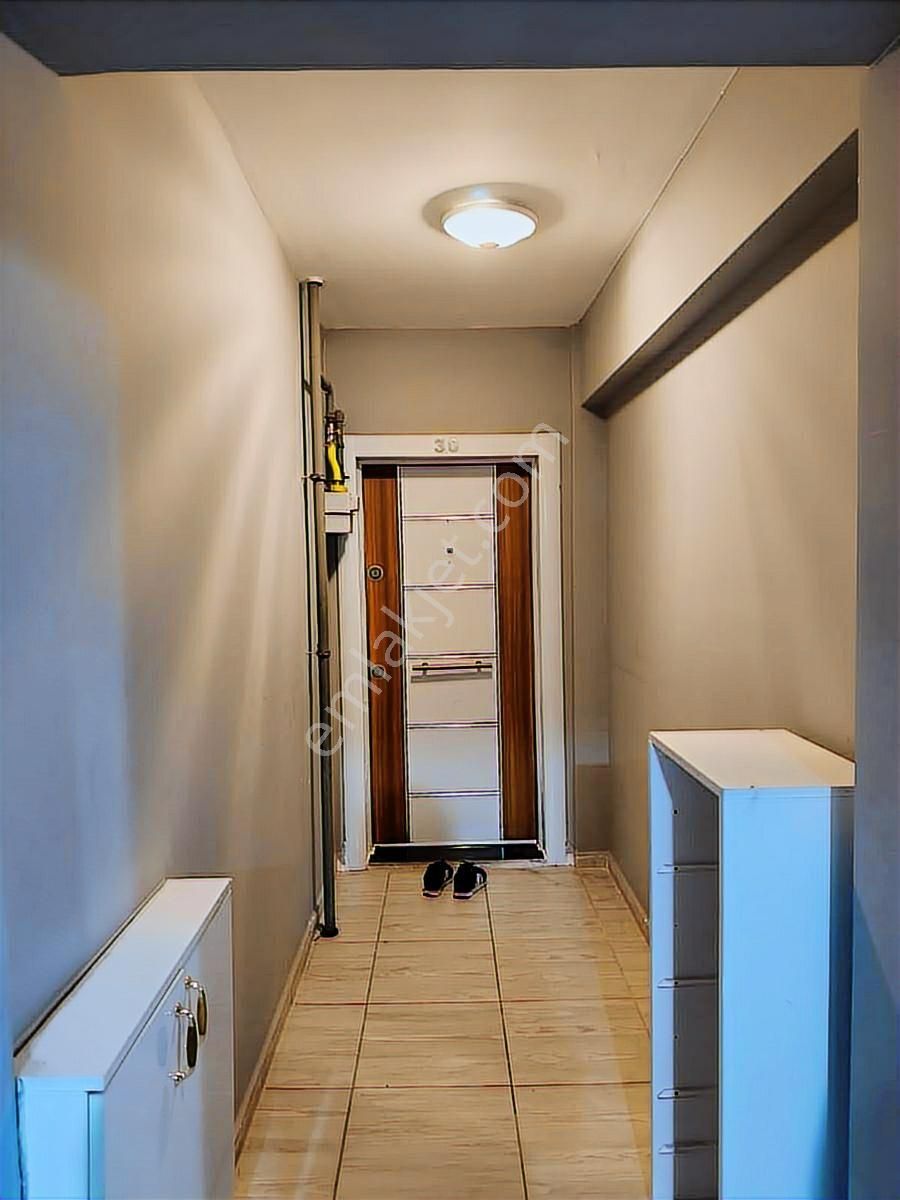 2+1 Site İçinde Eşyaları İle Birlikte Satılık. Son Fiyat - Görsel 7