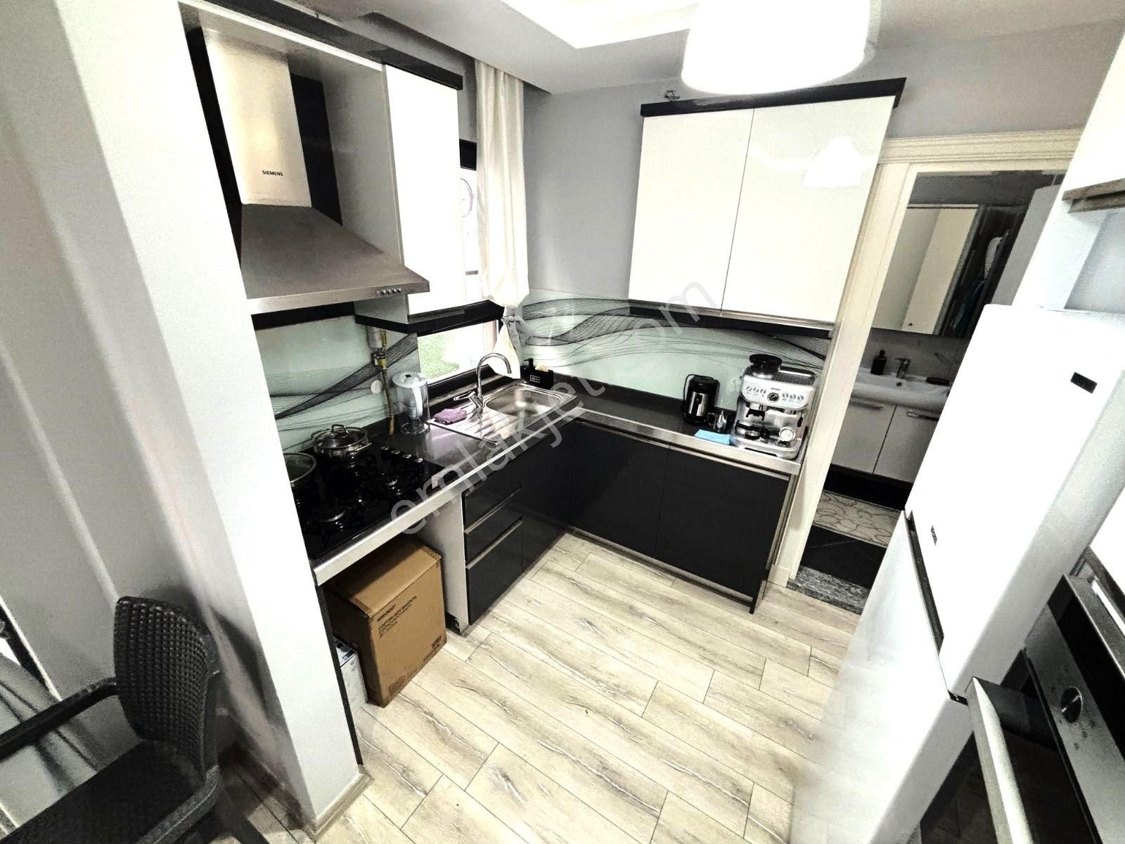 Gürsoy'dan Havuz Manzaralı Ferah 1+1 Daire - Görsel 14