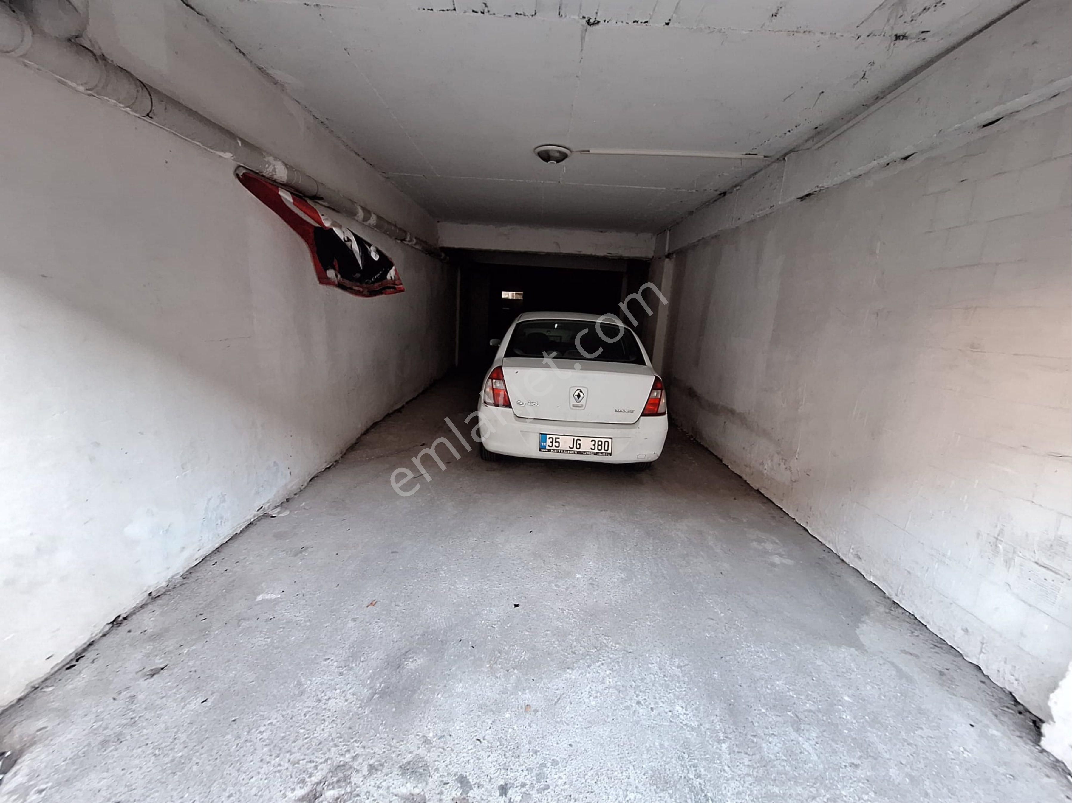 Karabağlar Yunus Emre Kapalı Pazaryeri Karşısında Kiralık Daire - Görsel 30