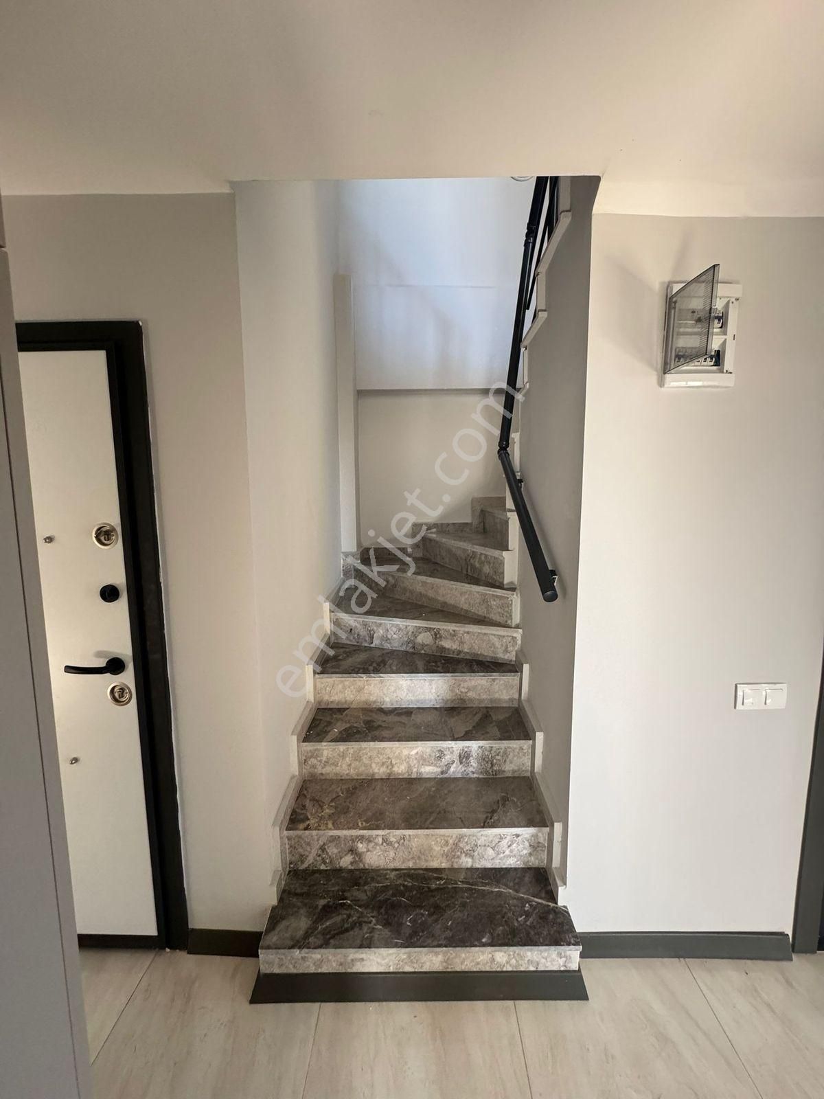 Masadağı Çankaya'da Satılık 5+1 Çatı Dubleks 180 M2 - Görsel 30