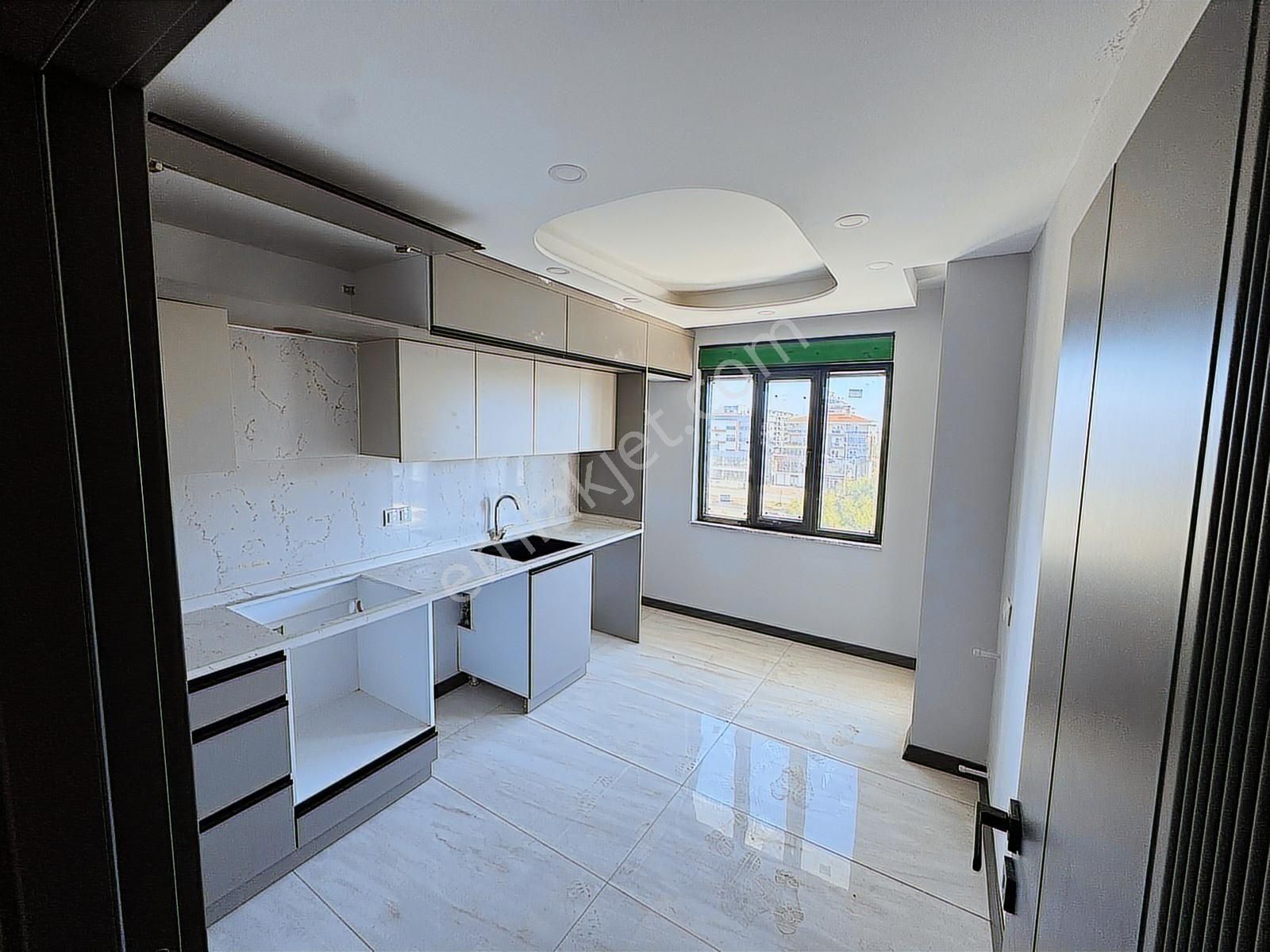 Masadağı Çankaya'da Satılık 5+1 Çatı Dubleks 180 M2 - Görsel 29