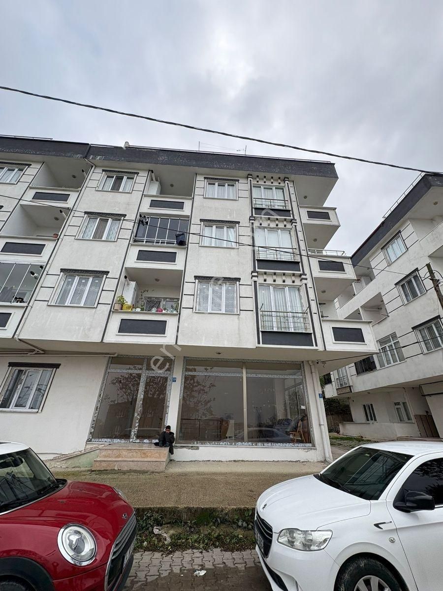 Veliköy Mahallesi'nde 3+1 Fırsat Daire Ortaokulun Karşısında - Görsel 34