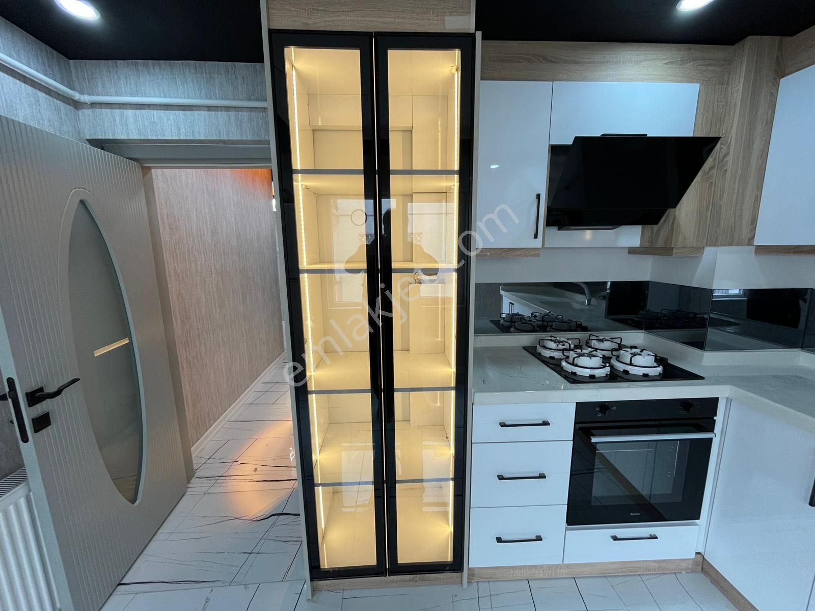 Es-as'tan Plevne Mah.de Full Yapılı Göz Kamaştıran Ara Kat Daire - Görsel 5