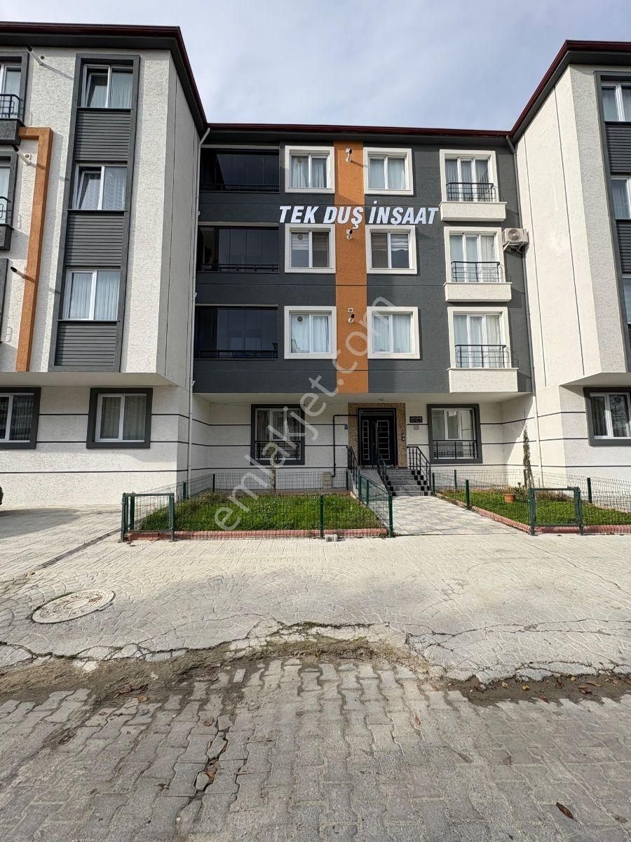 Yavuzhan Gayrimenkul'den 3+1 Satılık Daire Veliköy Mahallesi'nde