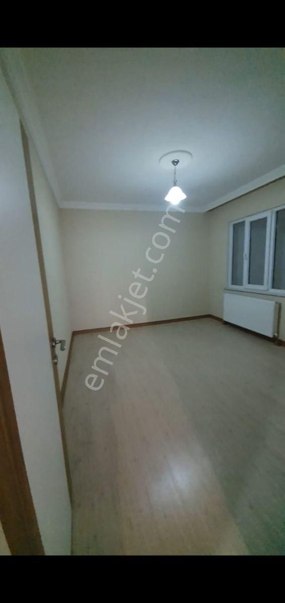 Kapaklı Yürüyüşyolunda 2+1 Büyük Daiyre Kiralık Daiyre İcin Ara - Görsel 12