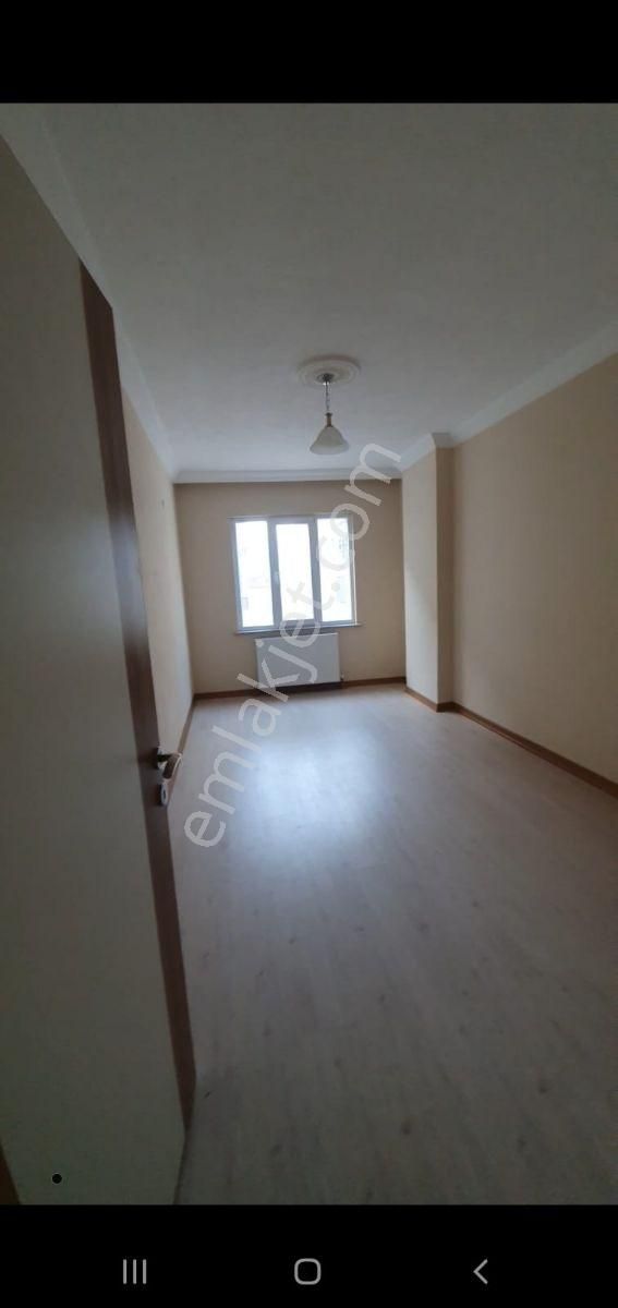 Kapaklı Yürüyüşyolunda 2+1 Büyük Daiyre Kiralık Daiyre İcin Ara - Görsel 4