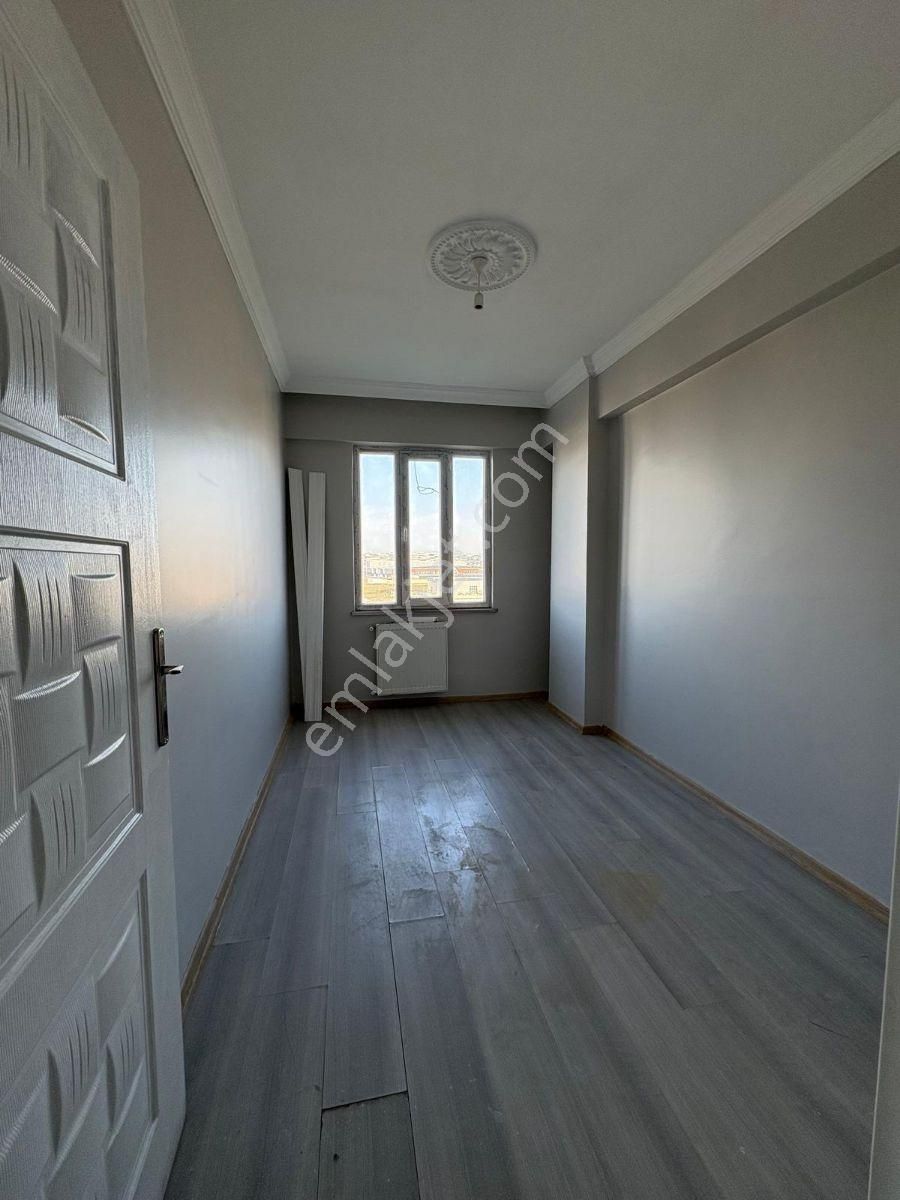 Yavuzhan Gayrimenkul'den Veliköy Cadde Üzerinde Satılık Daire - Görsel 11