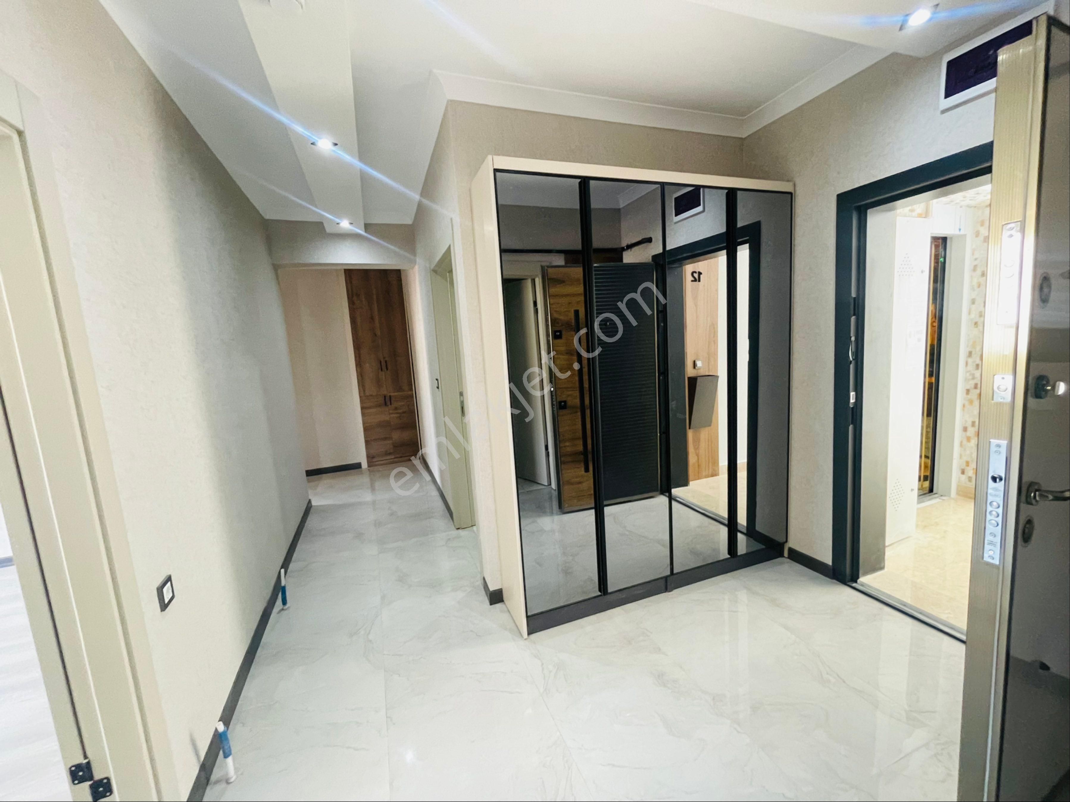 Öz Eda Emlak Tan Satılık 3+1 Daire Bağlum Merkez De - Görsel 6