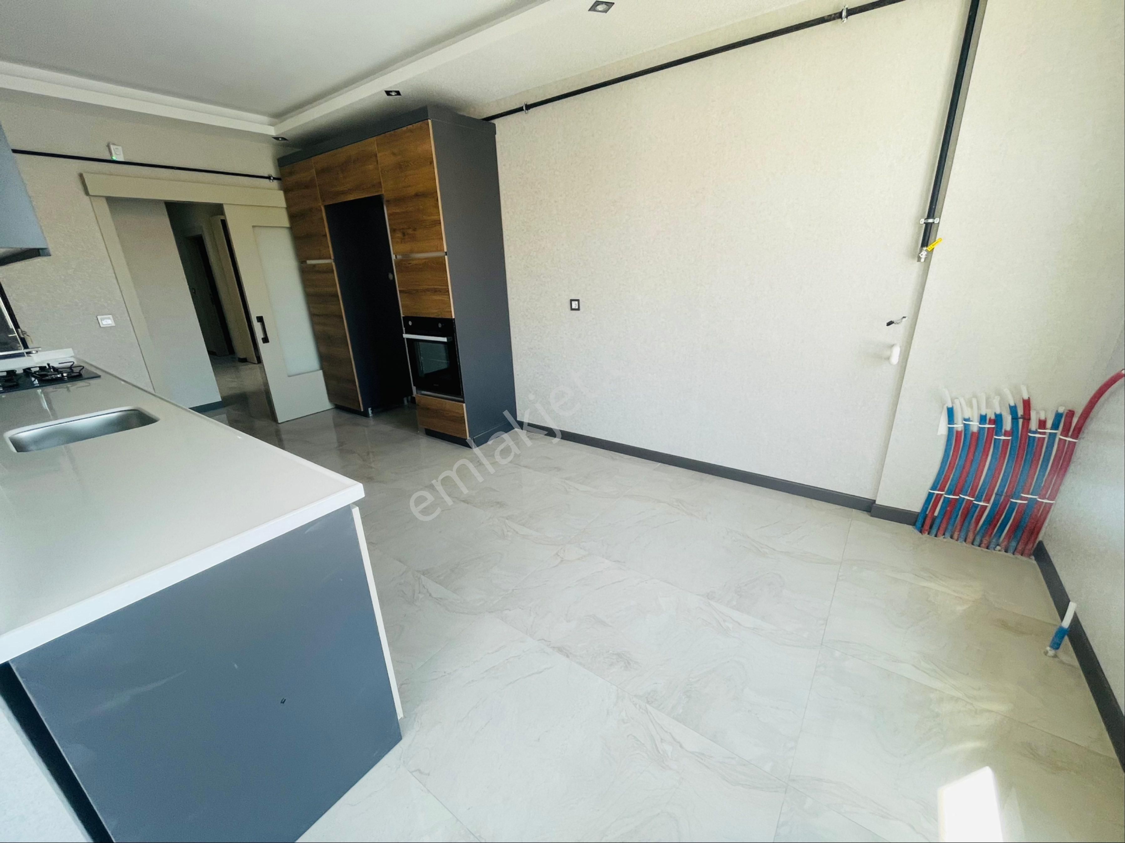 Öz Eda Emlak Tan Satılık 3+1 Daire Bağlum Merkez De - Görsel 5