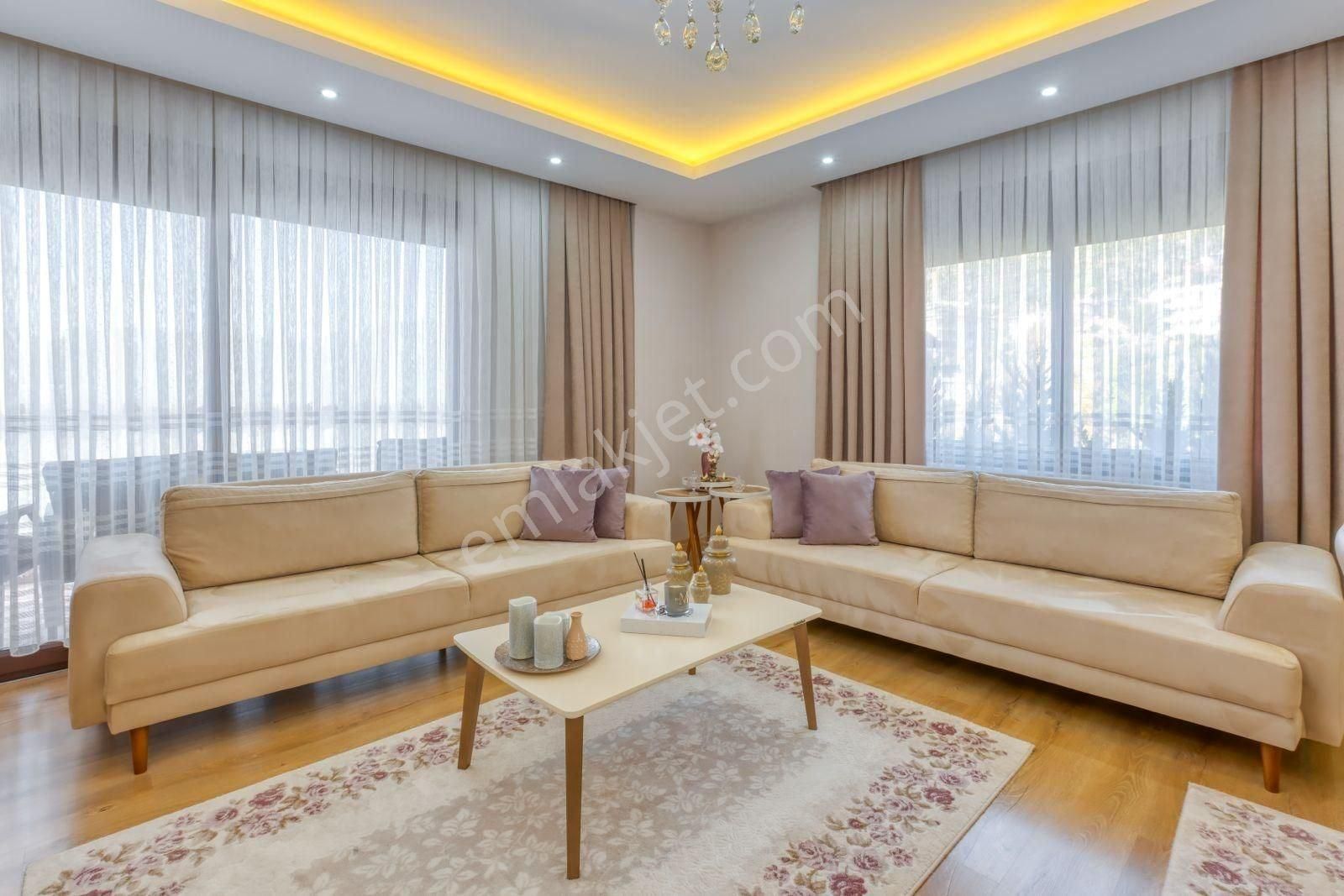 Alanya Tepe’de 2+1 Ayrı Mutfaklı Deniz Ve Kale Manzaralı Daire – Eşsiz Konum, Muhteşem Enerji! - Görsel 3