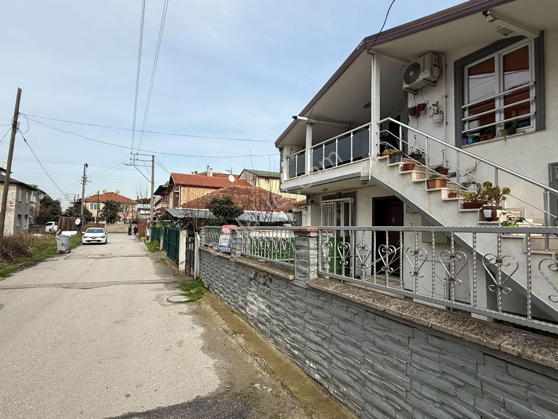 Kentpark Civarı Bahçelı Kiralık Daire 2+1 - Bahadır Eker'den - Görsel 23