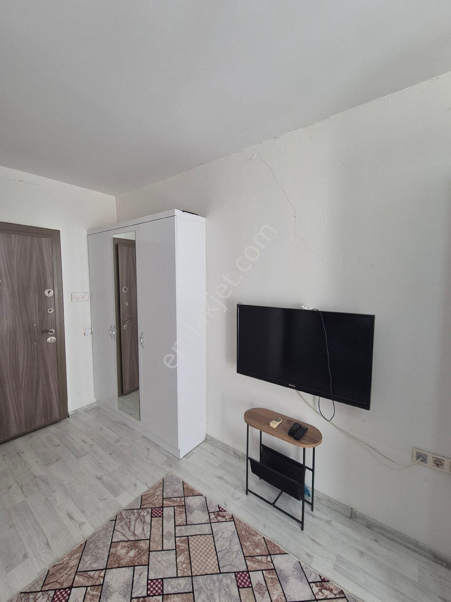 Çarkıpare'de 1+1 Full Eşyalı Balkonlu Stad Yakını Kiralık Daire - Görsel 14