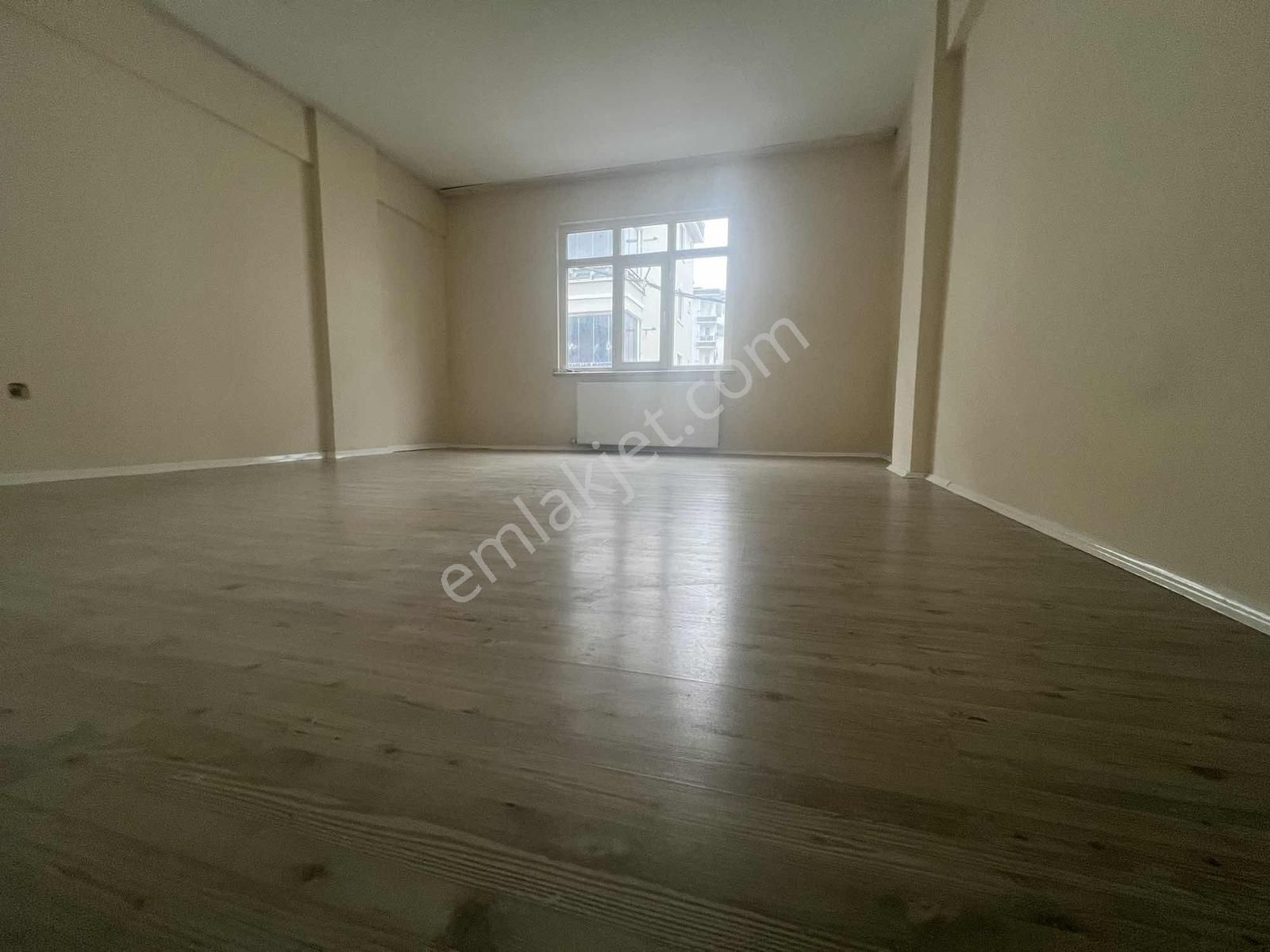Çekmeköy Cumhuriyet Mahallesi'nde 2 + 1 Kiralık Daire - Görsel 11