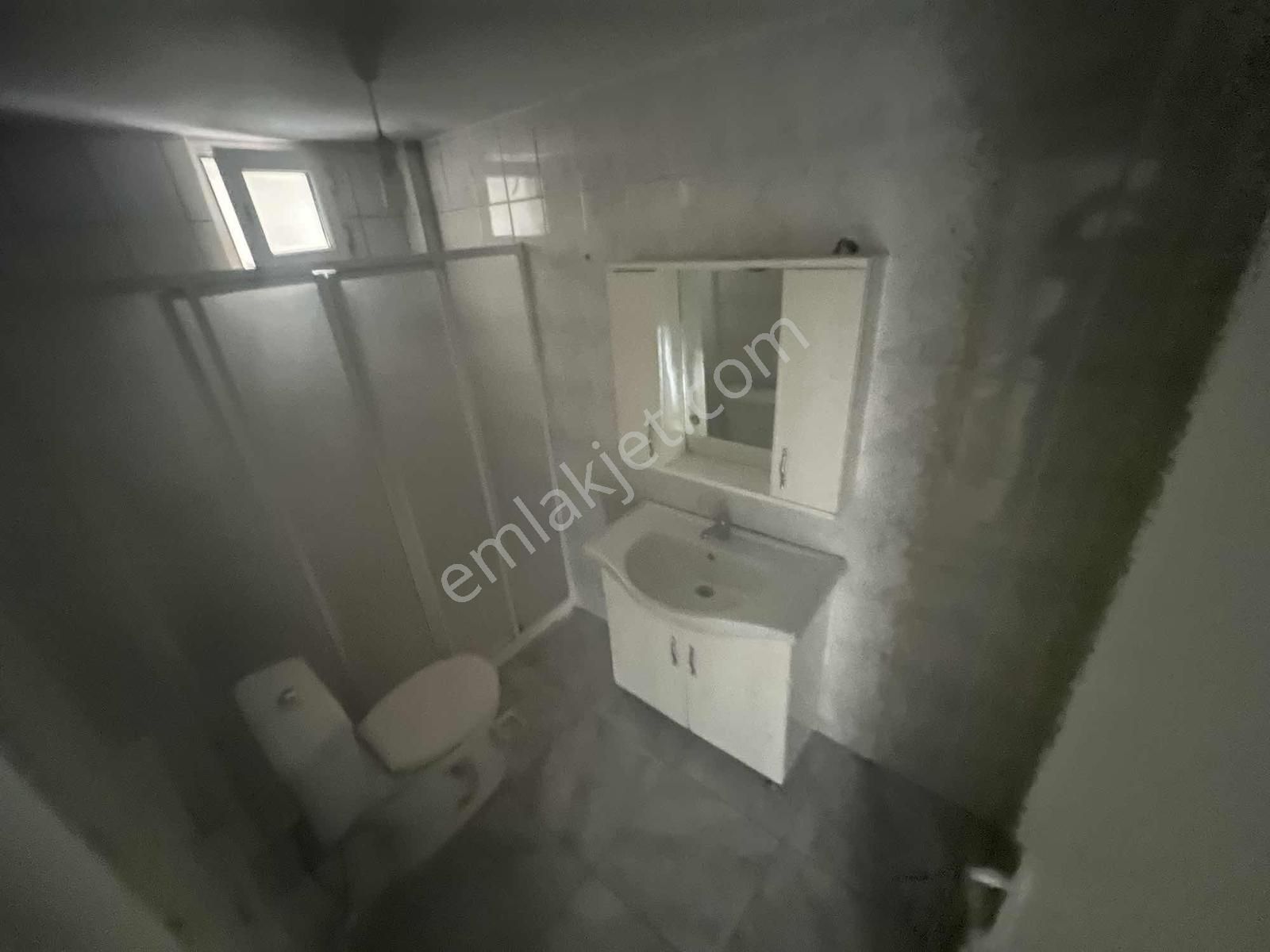Çekmeköy Cumhuriyet Mahallesi'nde 2 + 1 Kiralık Daire - Görsel 20