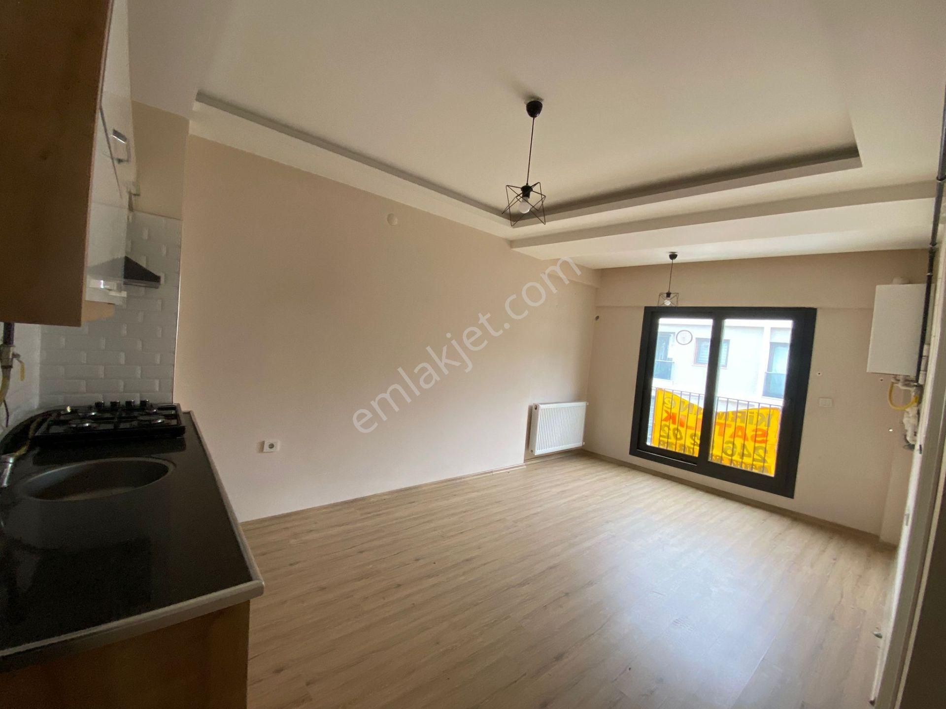 Acill Buca Hasanağa Bahçesi Üçkuyular Meydan Yanı 1+ 1 45m2 Dgazlı Asansörlü Arakat Satılık Daire - Görsel 7