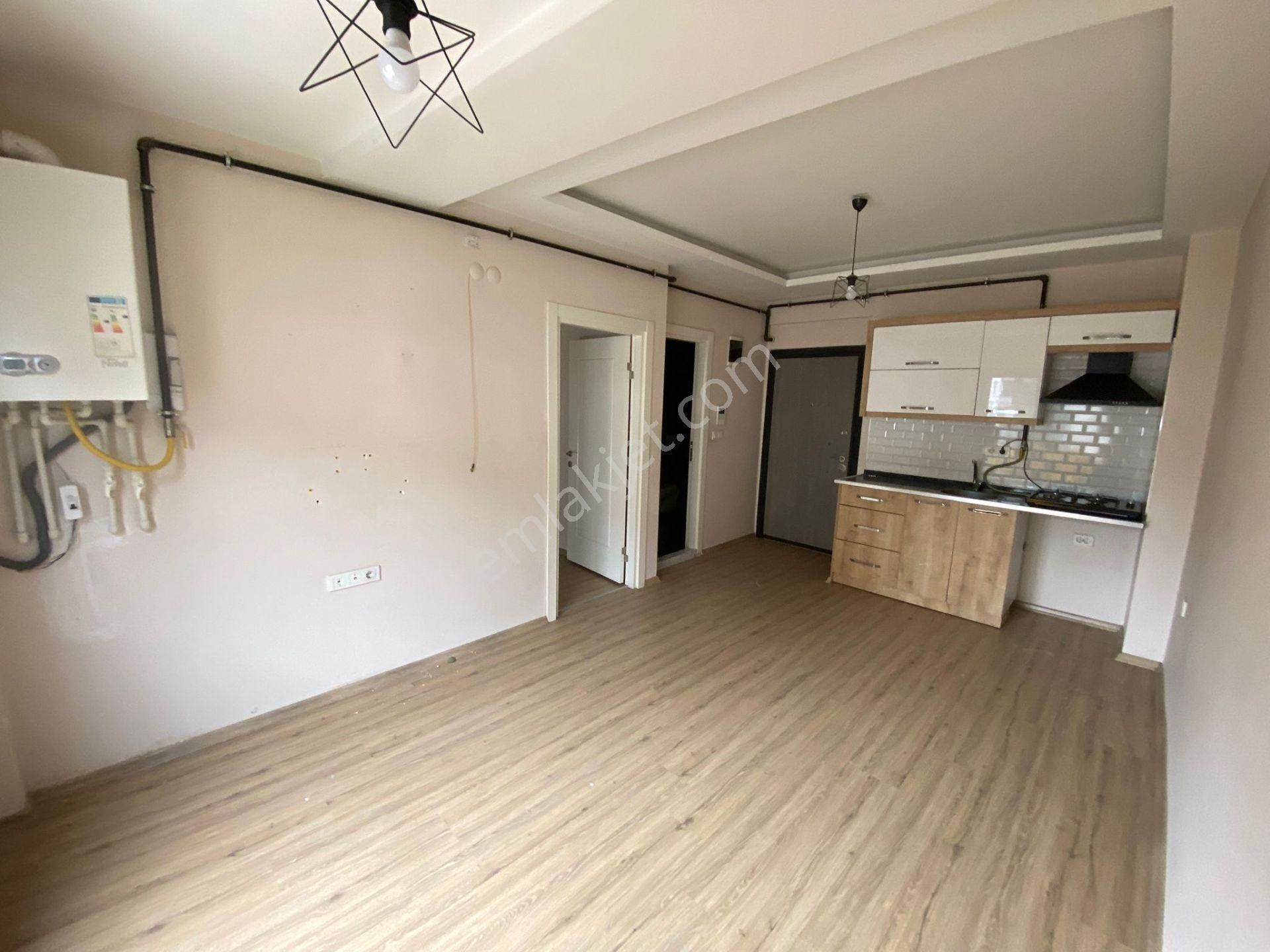 Acill Buca Hasanağa Bahçesi Üçkuyular Meydan Yanı 1+ 1 45m2 Dgazlı Asansörlü Arakat Satılık Daire - Görsel 6