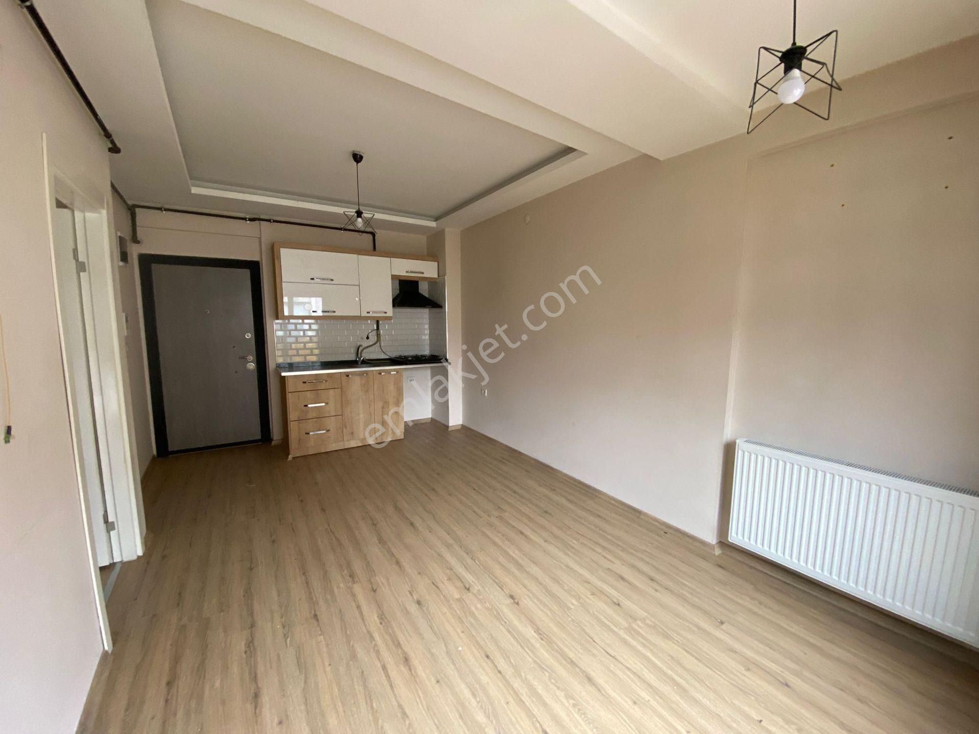 Acill Buca Hasanağa Bahçesi Üçkuyular Meydan Yanı 1+ 1 45m2 Dgazlı Asansörlü Arakat Satılık Daire - Görsel 3