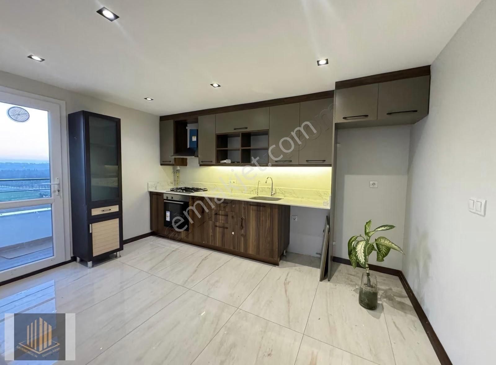 Sağlam'dan Kabasakal'da 7/24 Güvenlikli 3+1 Kiralık Daire - Görsel 15