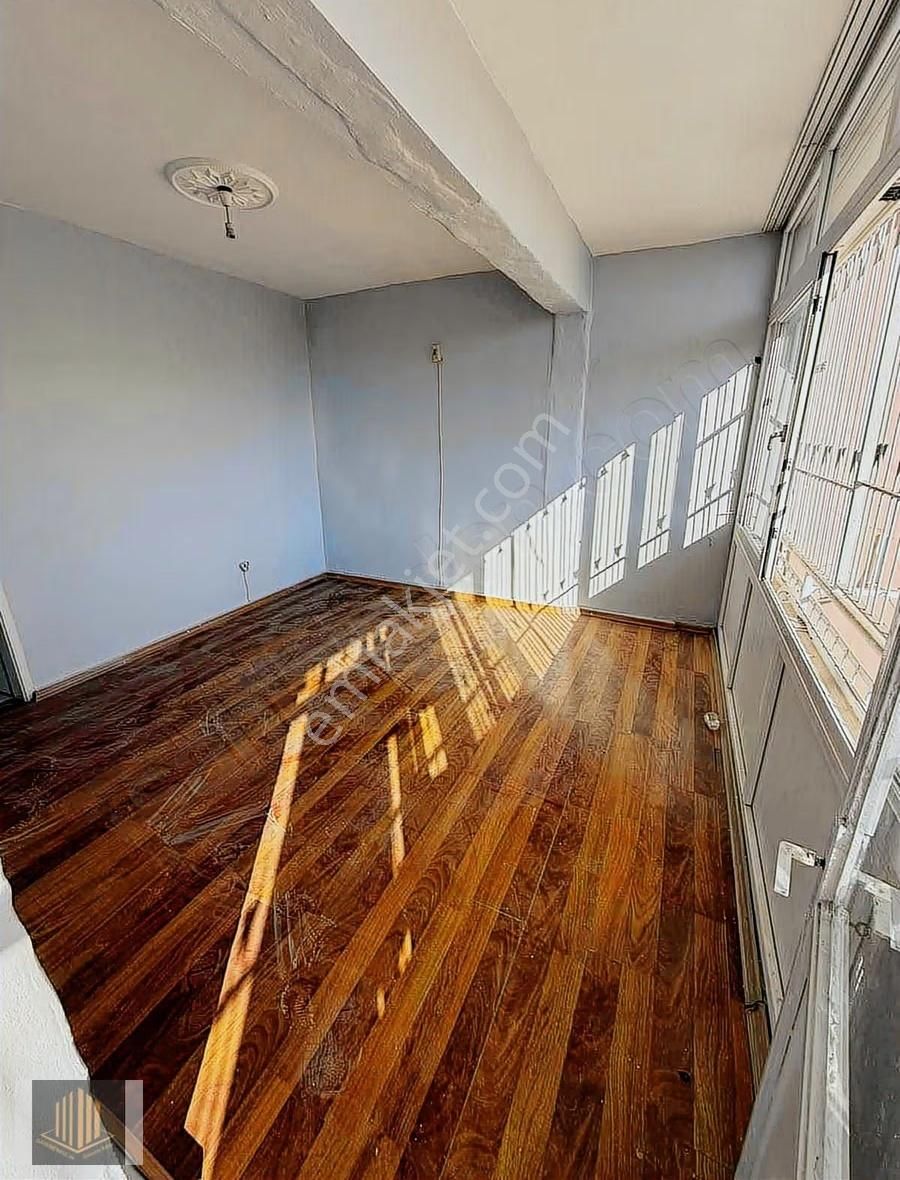 Sağlam'dan Emek Mahallesinde Kaçırılmayacak 2+1 Kiralık Daire - Görsel 2