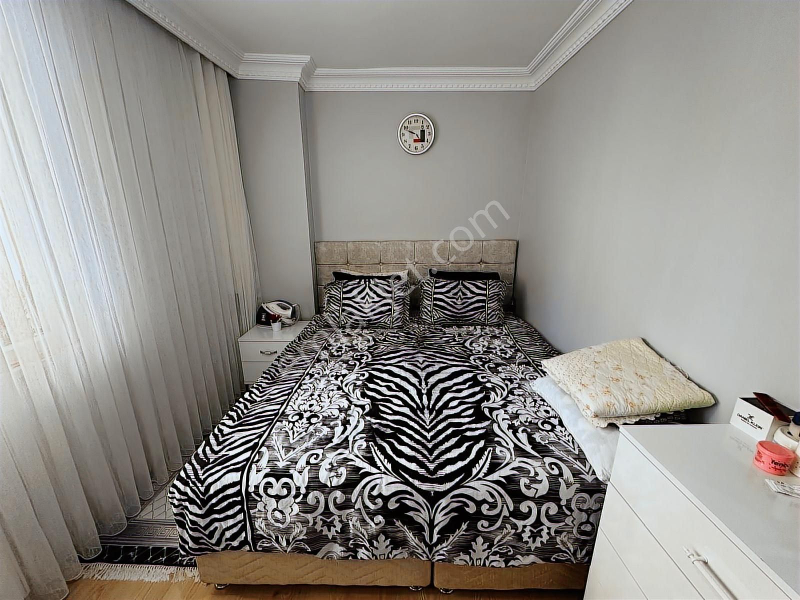 Gaziosmanpaşa Merkez'de Kullanışlı Ferah Satılık 2+1 Daire - Görsel 18