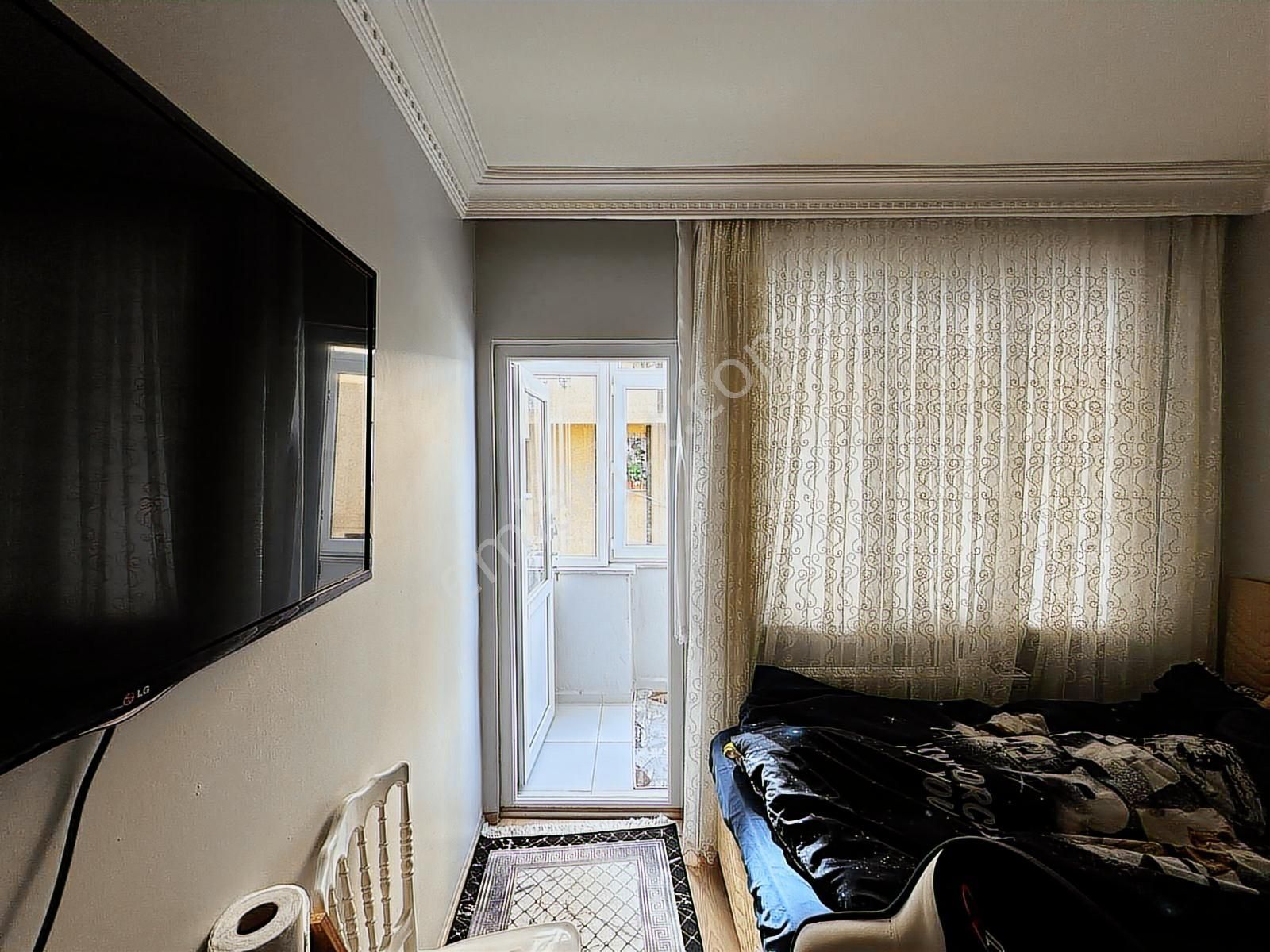 Gaziosmanpaşa Merkez'de Kullanışlı Ferah Satılık 2+1 Daire - Görsel 20