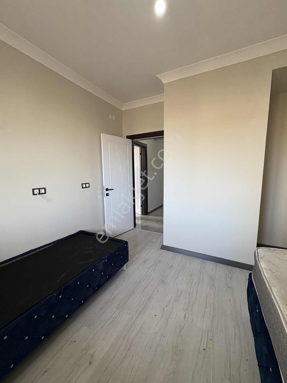 Yavuzhan Gayrimenkul'den Veliköy'de Sıfır 1+1 Kiralık Daire - Görsel 12