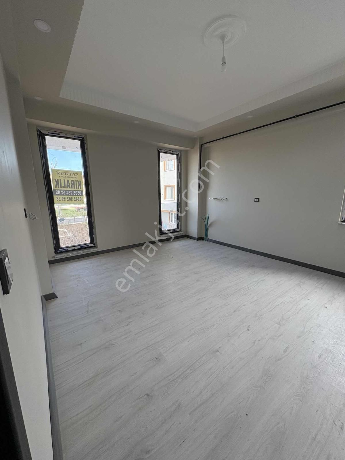 Yavuzhan Gayrimenkul'den Veliköy'de Sıfır 1+1 Kiralık Daire - Görsel 16