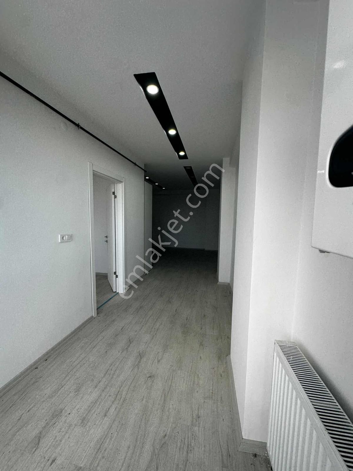 Yavuzhan Gayrimenkul'den Sıfır 1+1 Kiralık Daire Üniversite Yanı - Görsel 6