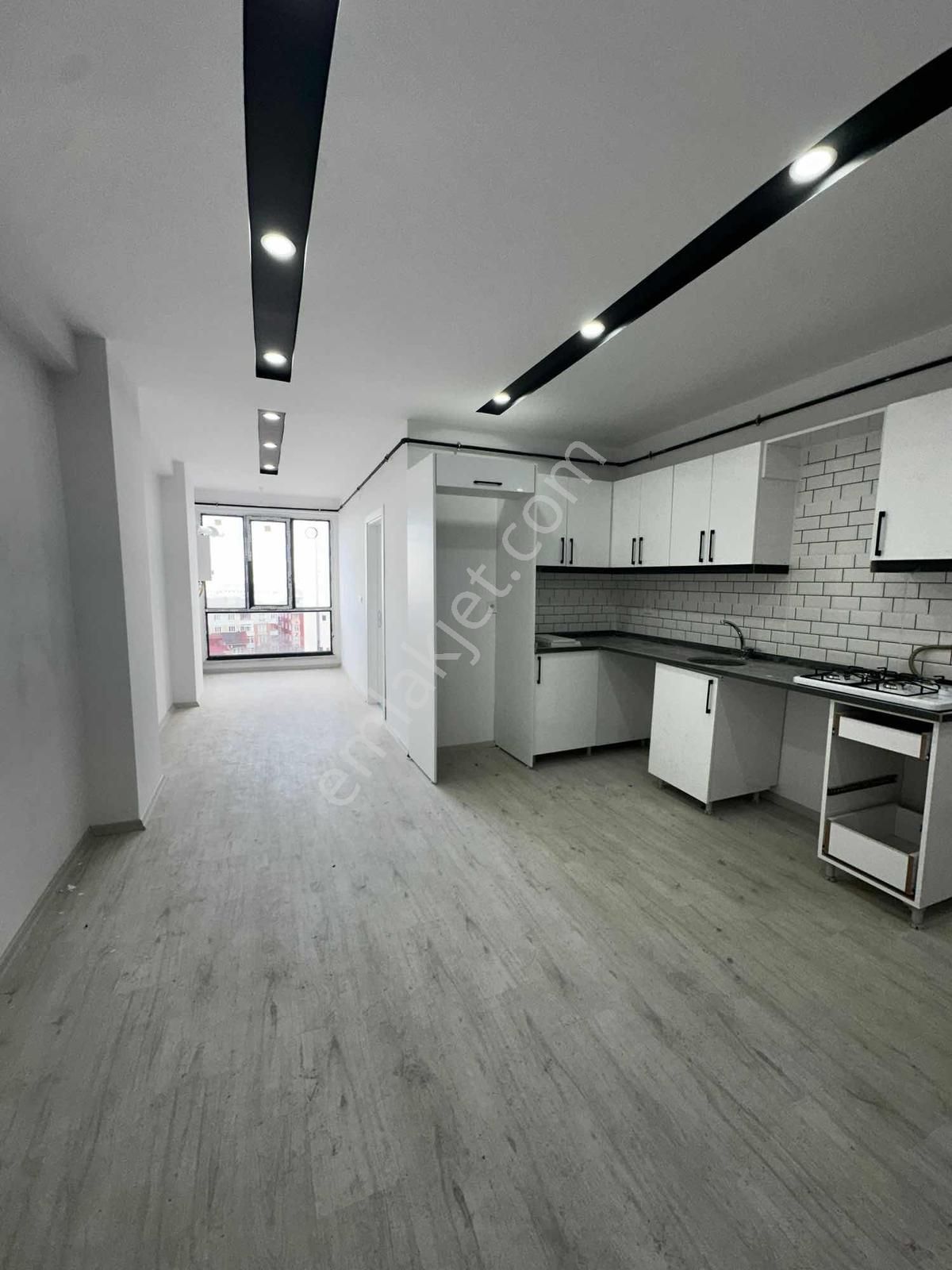 Yavuzhan Gayrimenkul'den Sıfır 1+1 Kiralık Daire Üniversite Yanı - Görsel 14