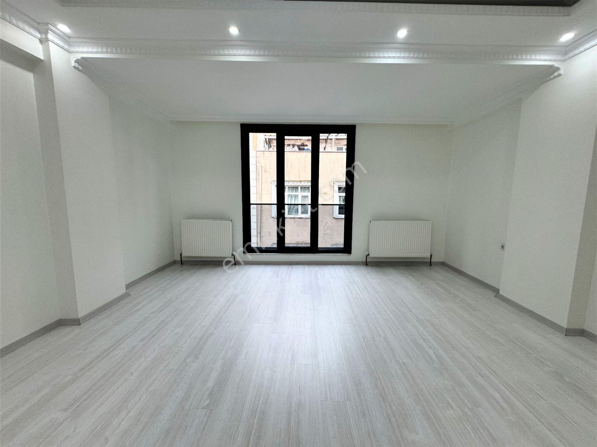 İstanbul House'dan Bağcılar'da Sıfır Geniş 3+1 Ara Kat Daire - Görsel 6