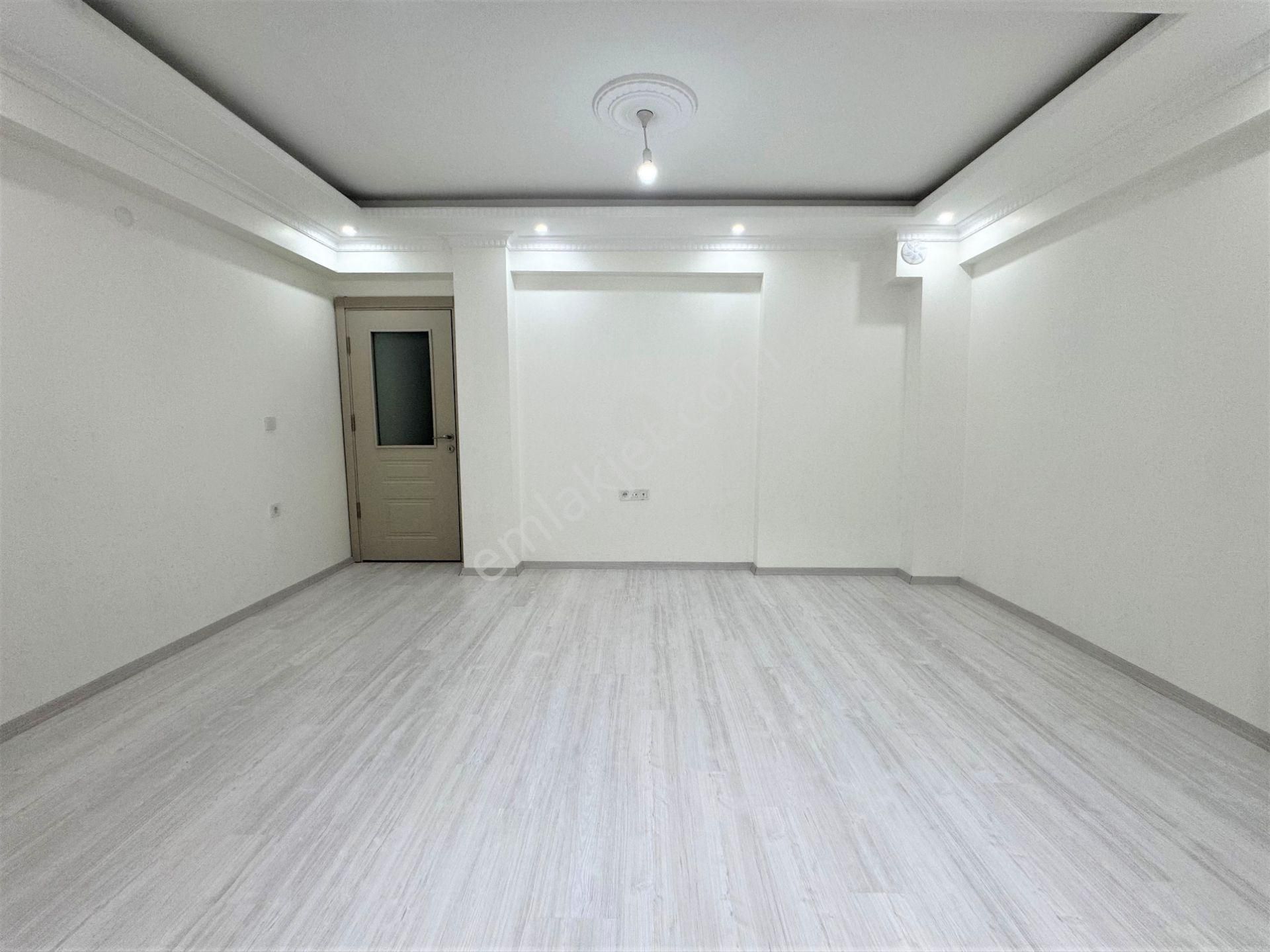 İstanbul House'dan Bağcılar'da Sıfır Geniş 3+1 Ara Kat Daire - Görsel 4