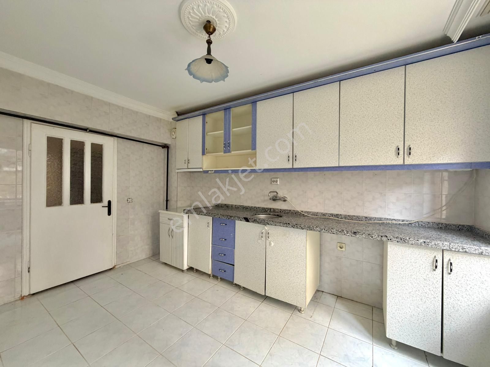 Nam-ak Emlak'tan Kilerli Bahçe Katı Güney 3+1 Daire - Görsel 5