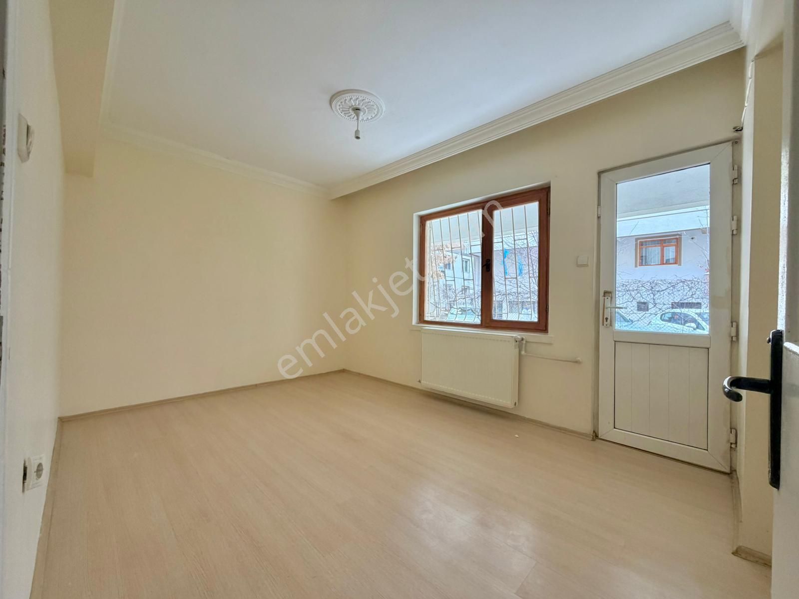 Nam-ak Emlak'tan Kilerli Bahçe Katı Güney 3+1 Daire - Görsel 15