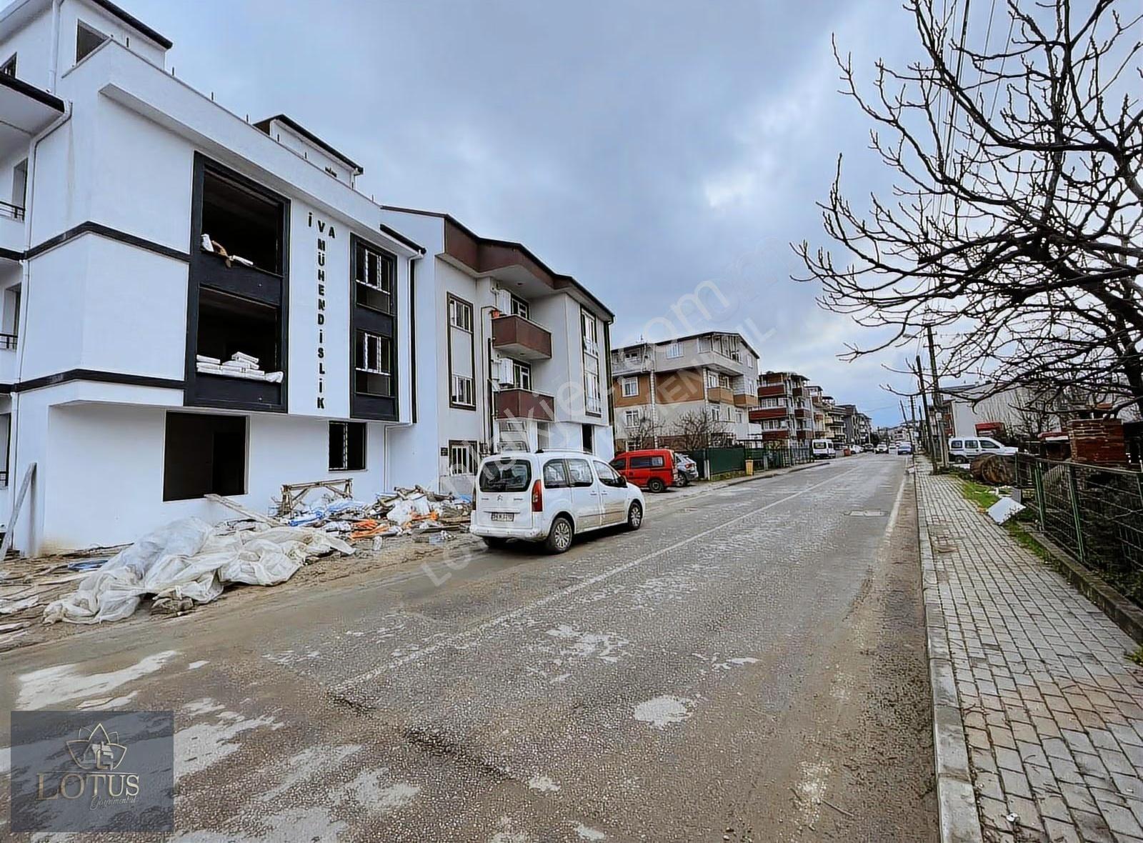 İva Mühendislikten Alikahya Da 100m2 2+1 İki Aya Teslim Daire - Görsel 3