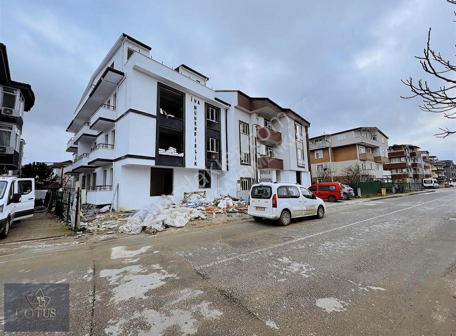 İva Mühendislikten Alikahya Da 100m2 2+1 İki Aya Teslim Daire - Görsel 2