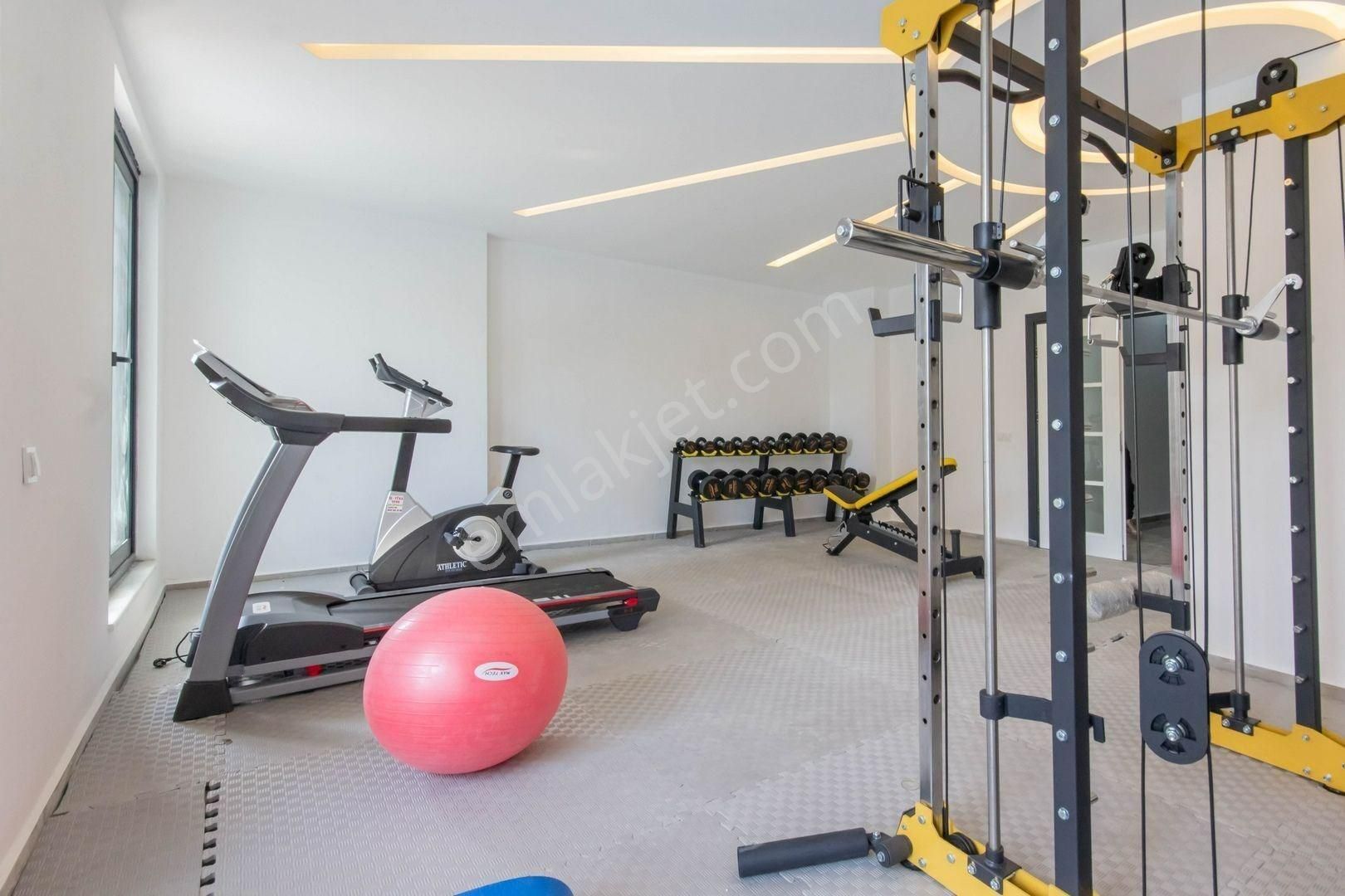 Alanya / Mahmutlar’da Full Eşyalı 1+1 Satılık Daire – Zengin Site Olanaklı - Görsel 14