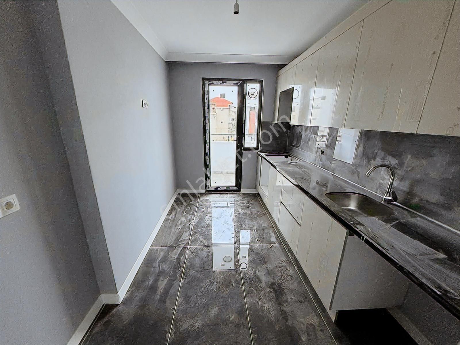 Darıca Sırasöğütler'de Satılık Asansörlü Ultra Lüks 2+1 Daire - Görsel 9