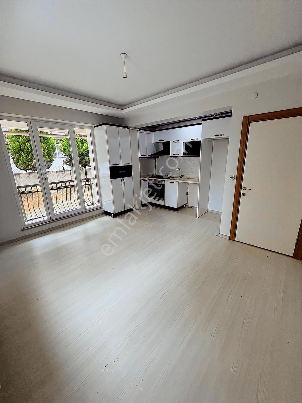 Aktaş'tan Çobançeşmede Acil Satılık 2+1 Fırsat Daire