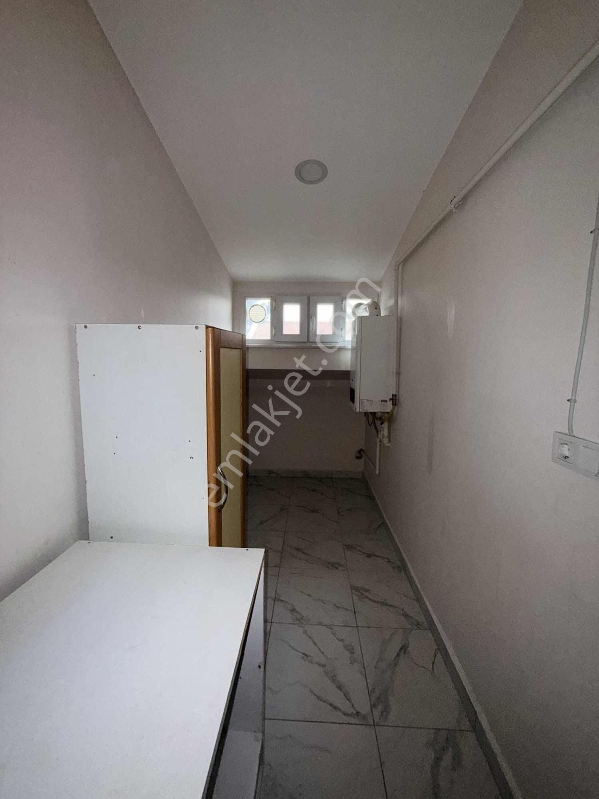 Ümraniye Elmalıkent Mahallesi 3+1 Ferah Ve Kullanışlı Kiralık - Görsel 11