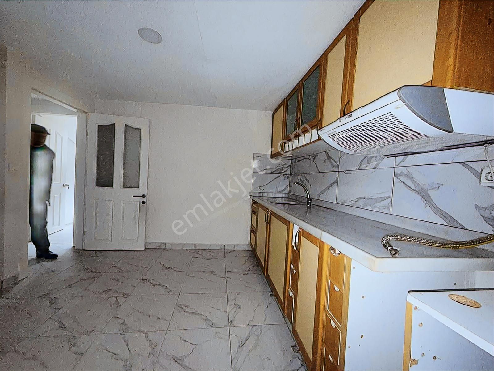 Ümraniye Elmalıkent Mahallesi 3+1 Ferah Ve Kullanışlı Kiralık - Görsel 5