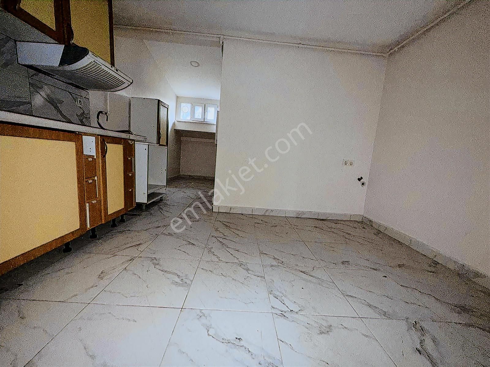 Ümraniye Elmalıkent Mahallesi 3+1 Ferah Ve Kullanışlı Kiralık - Görsel 6