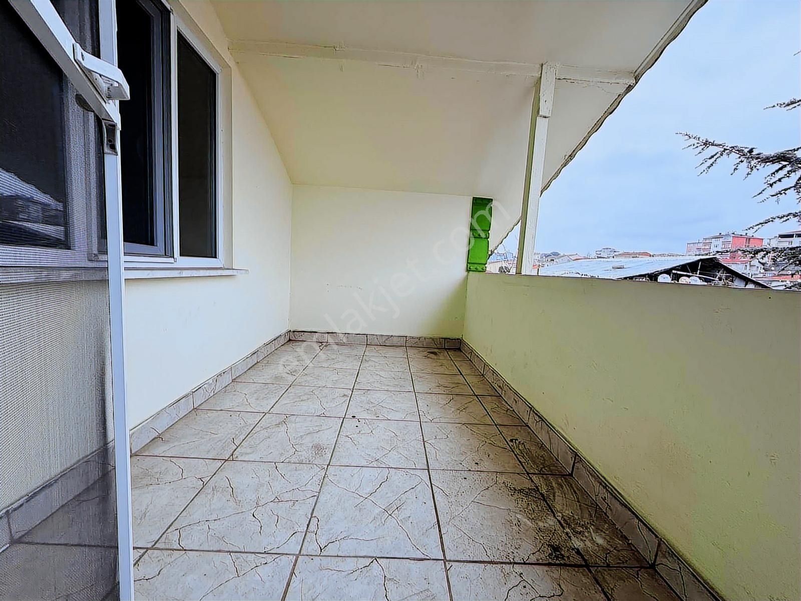 Ümraniye Elmalıkent Mahallesi 3+1 Ferah Ve Kullanışlı Kiralık - Görsel 4