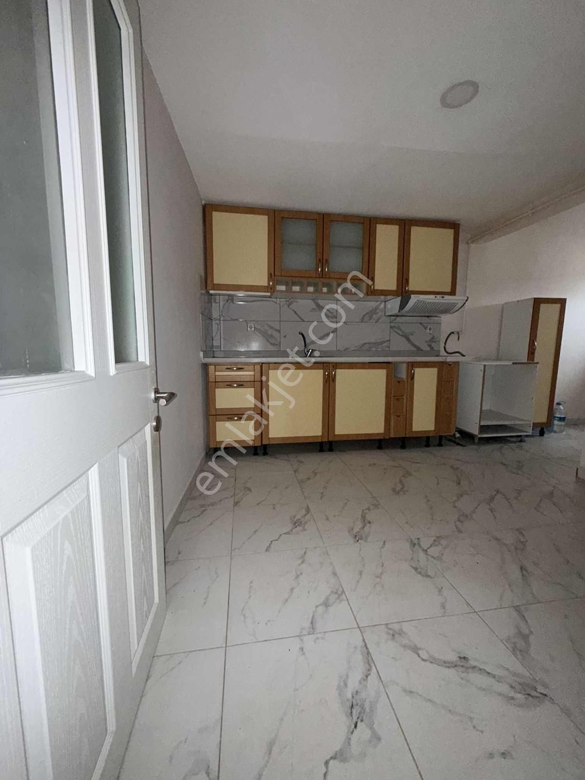 Ümraniye Elmalıkent Mahallesi 3+1 Ferah Ve Kullanışlı Kiralık - Görsel 8