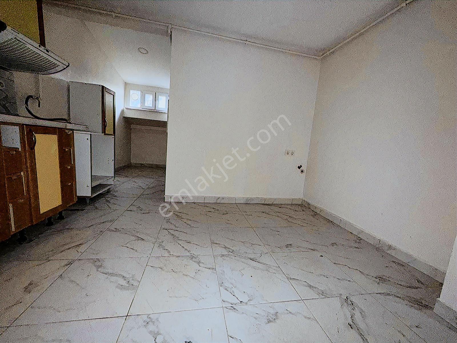 Ümraniye Elmalıkent Mahallesi 3+1 Ferah Ve Kullanışlı Kiralık - Görsel 12