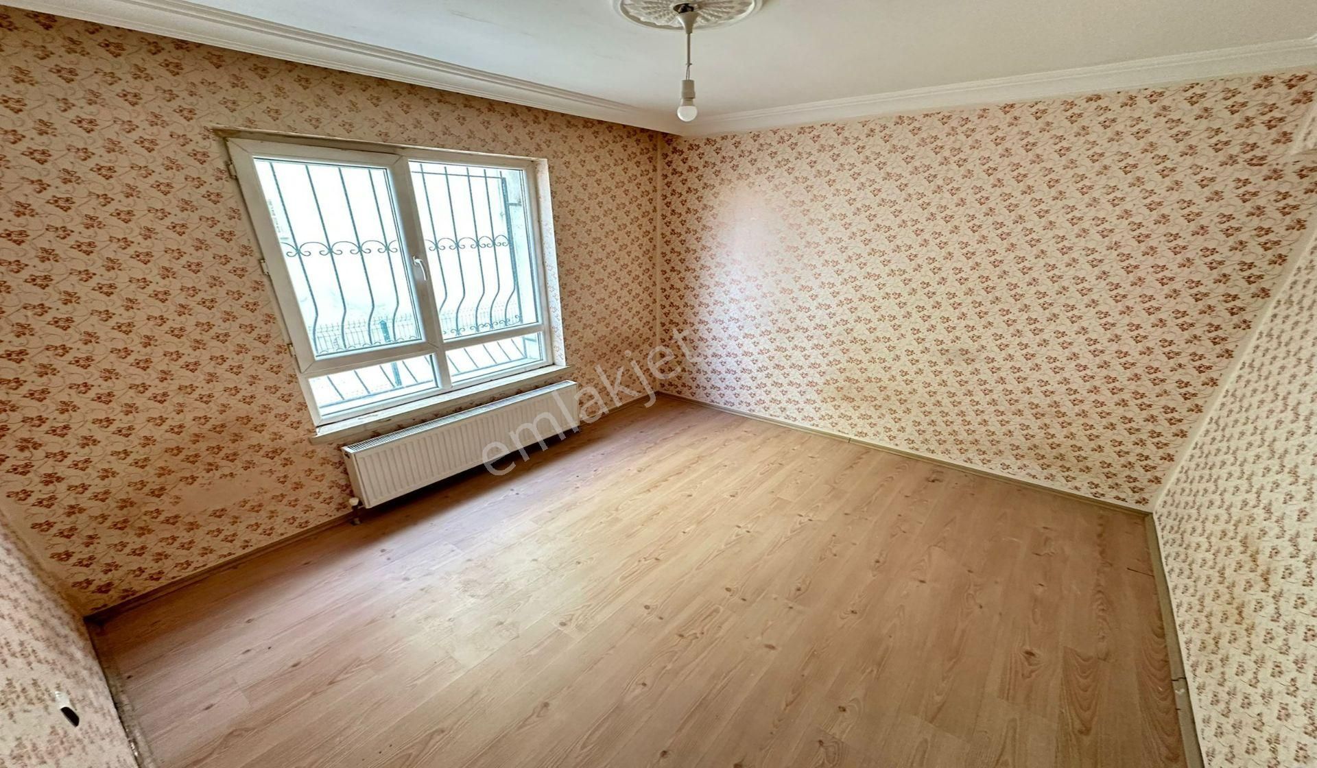 Kanuni Geniş Metrekareli 3+1 Yüksek Giriş Lise Yakını Masrafsız - Görsel 14