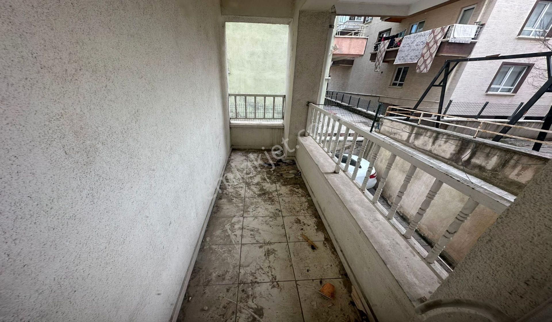 Kanuni Geniş Metrekareli 3+1 Yüksek Giriş Lise Yakını Masrafsız - Görsel 5