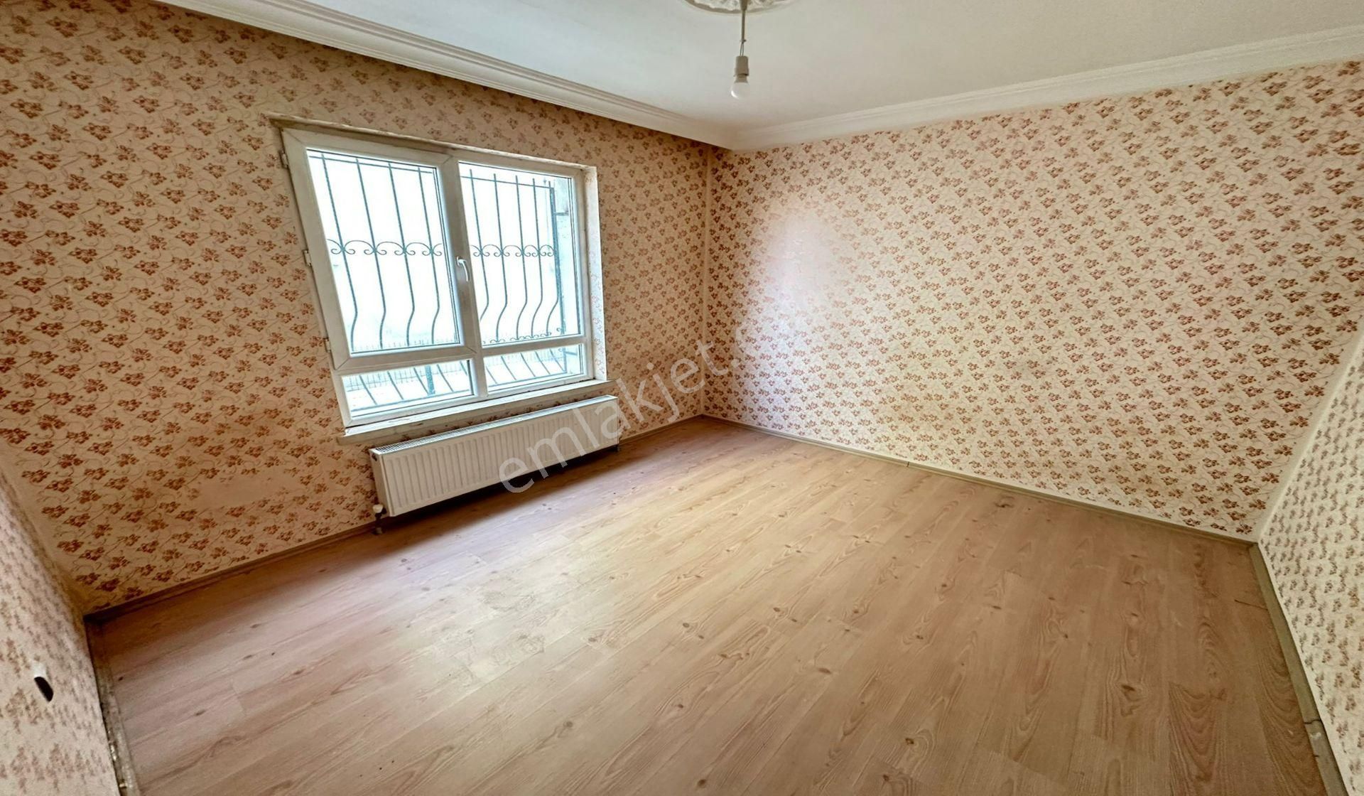 Kanuni Geniş Metrekareli 3+1 Yüksek Giriş Lise Yakını Masrafsız - Görsel 15