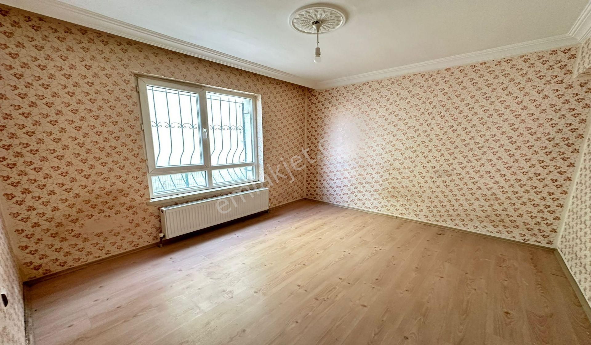 Kanuni Geniş Metrekareli 3+1 Yüksek Giriş Lise Yakını Masrafsız - Görsel 19