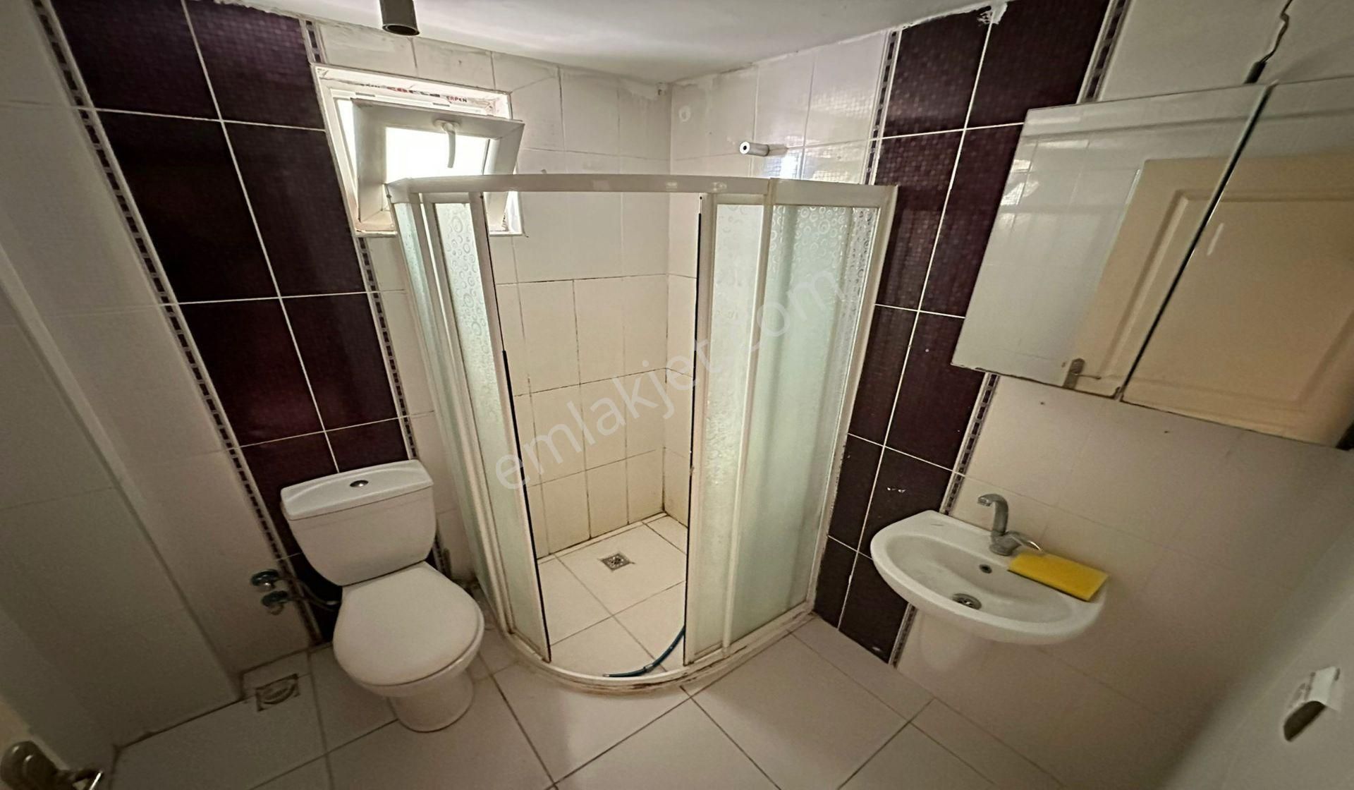 Kanuni Geniş Metrekareli 3+1 Yüksek Giriş Lise Yakını Masrafsız - Görsel 17